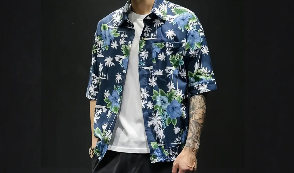 Hawaiian shirts for men: Versatile and stylish, perfect for mixing with various fashion trends.