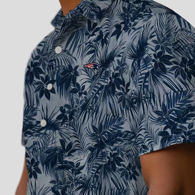 Blue New England Patriots Leaf Print Hawaiian Shirt for Game Day & Vacation