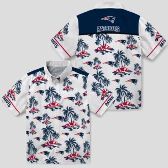 New England Patriots Palm Print Hawaiian Shirt, Summer Beach & Game Day Outfit