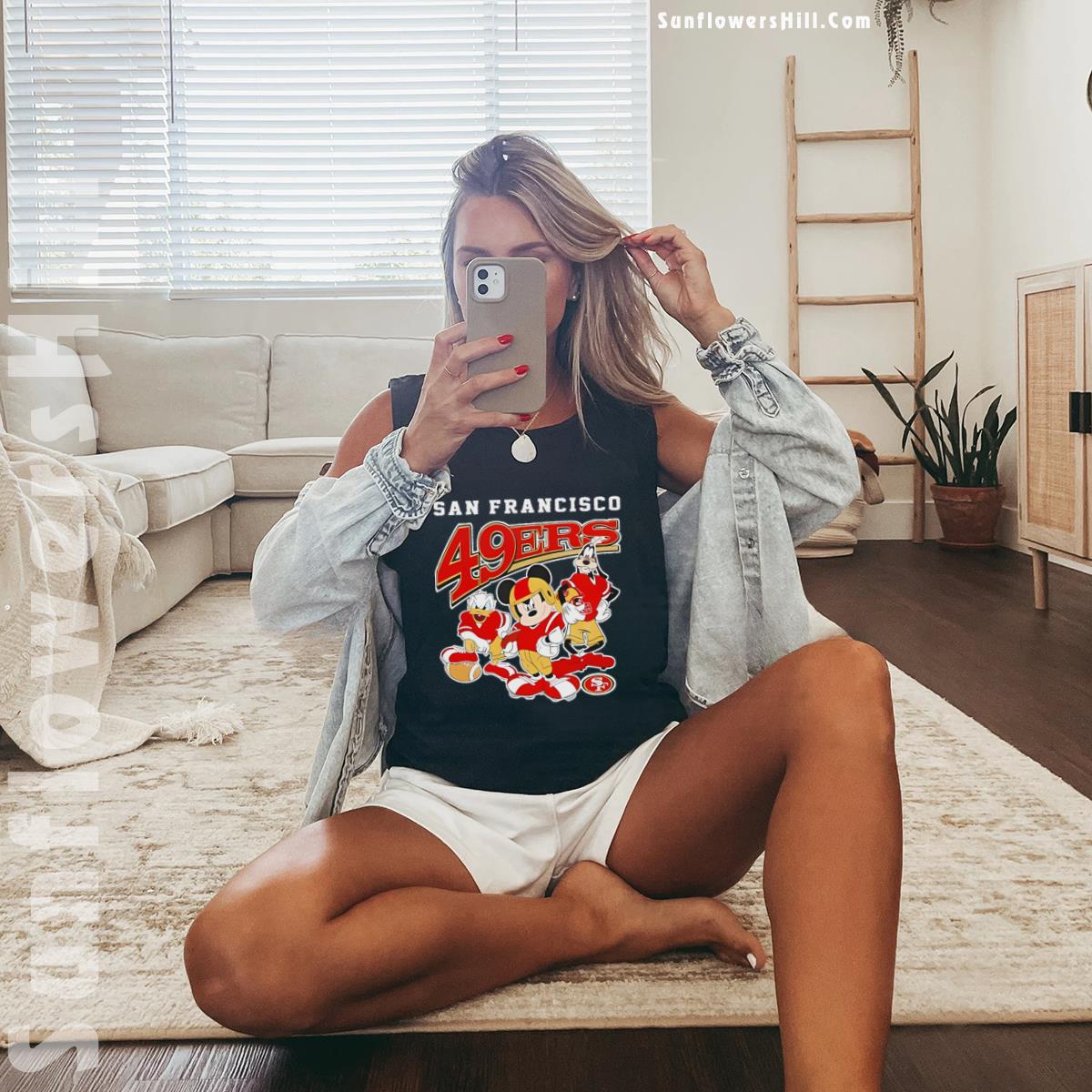 San Francisco 49ers Disney T-Shirt - Mickey & Friends NFL Football Fan Gift