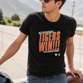 Vintage Clemson Tigers Basketball T-shirt - Clemsongrit Tigers March Madness Semifinals 2025