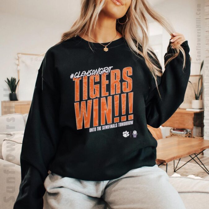 Vintage Clemson Tigers Basketball T-shirt - Clemsongrit Tigers March Madness Semifinals 2025