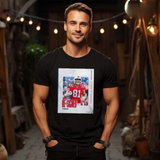 New England Patriots Re-Signed Austin Hooper Tight End Poster T-Shirt – Plymouth Rock Assurance