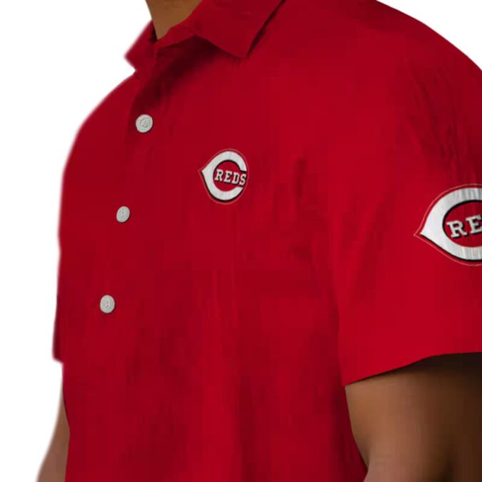 Cincinnati Reds Stuart Minion Red Hawaiian Shirt - MLB Fan Gear, Tropical Summer Shirt