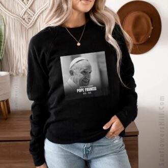 Pope Francis Death Tribute Shirt, RIP Jorge Mario Bergoglio Catholic Faith Unisex T-Shirt