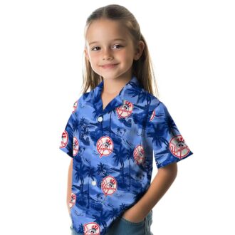 MLB New York Yankees Beach Button Up Shirt - Coastal Palms Navy Hawaiian Style