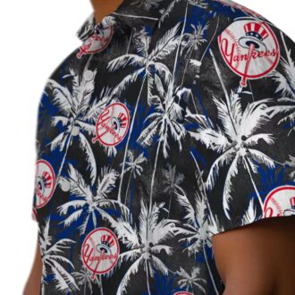 New York Yankees Palm Leaf Hawaiian Shirt - Baseball Team Summer Vacation Wear
