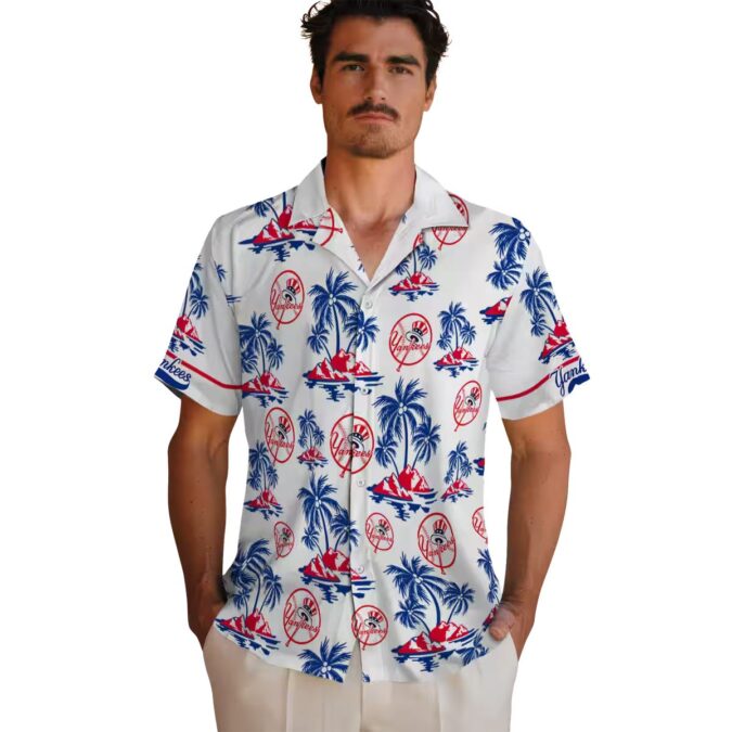 Official New York Yankees Aloha Shirt - Floral Palm Island Print for Summer Beachwear