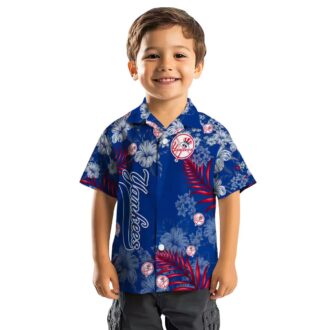 Trendy New York Yankees Aloha Shirt - Navy Hibiscus Print for Summer Game Day Style